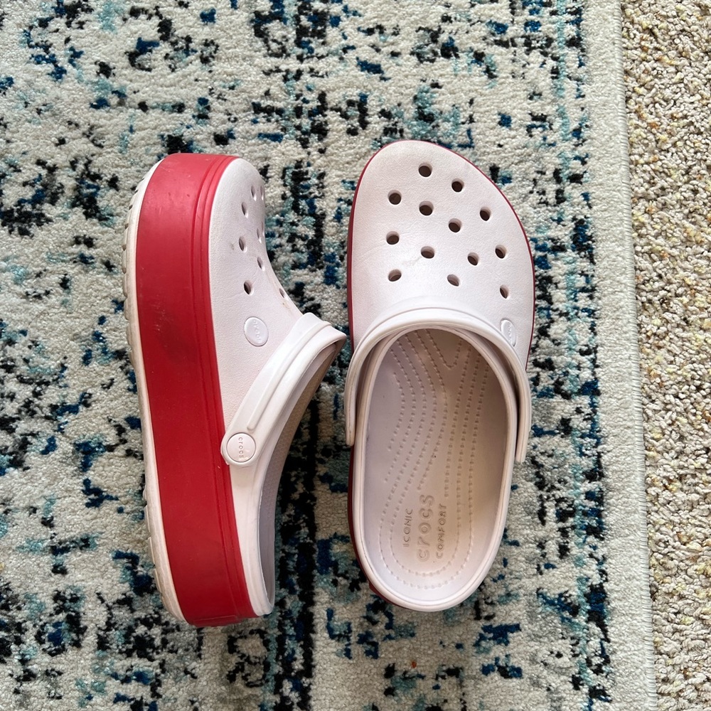 Crocs